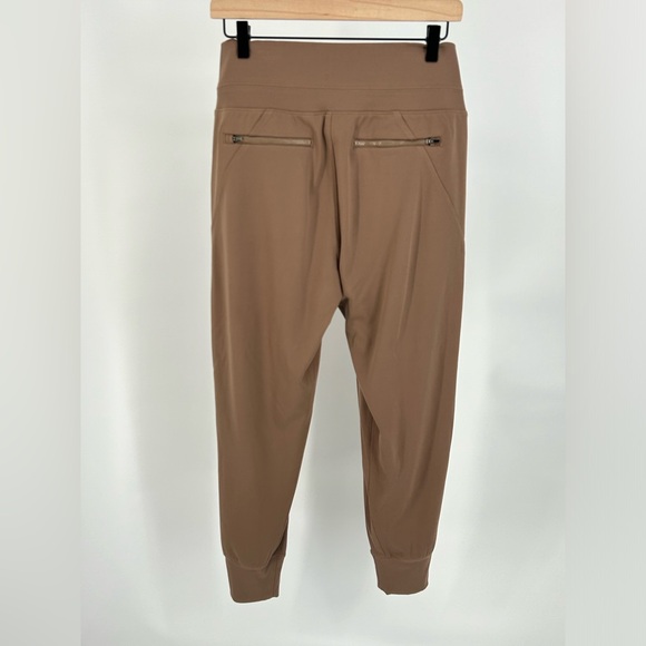 Athleta Venice Jogger Pants Rustic Beige- Women's Medium- 597888 - Picture 3 of 12